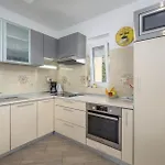 Nice Home In Crikvenica *