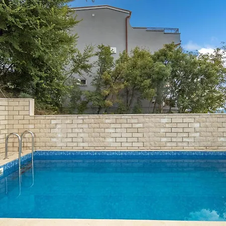 Holiday home Awesome Home In Crikvenica With House Sea View Crikvenica