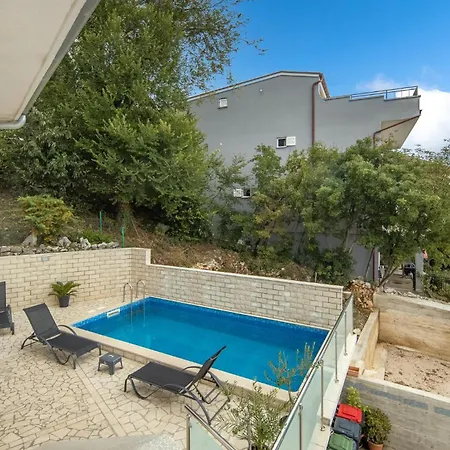 Holiday home Awesome Home In Crikvenica With House Sea View *