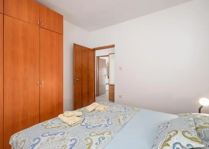 5 Bedroom Stunning In * Crikvenica