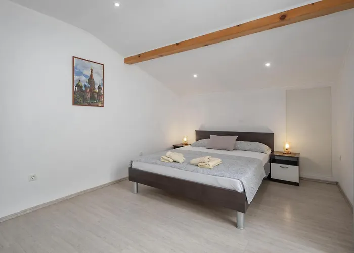 5 Bedroom Stunning In تْسْغيكفانِتْسا